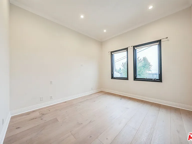 4576 Martson Dr — Photo 24