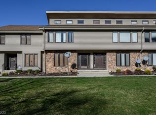 131 McPeek Rd, Lafayette, NJ 07848