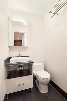 Rented by Corigin Management | media 12