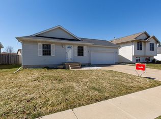 1808 12th St, Silvis, IL 61282