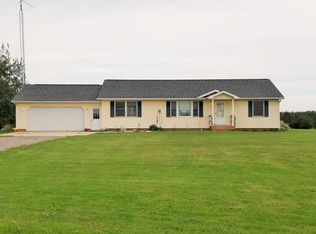 910 W Miller Rd, Sandusky, MI 48471