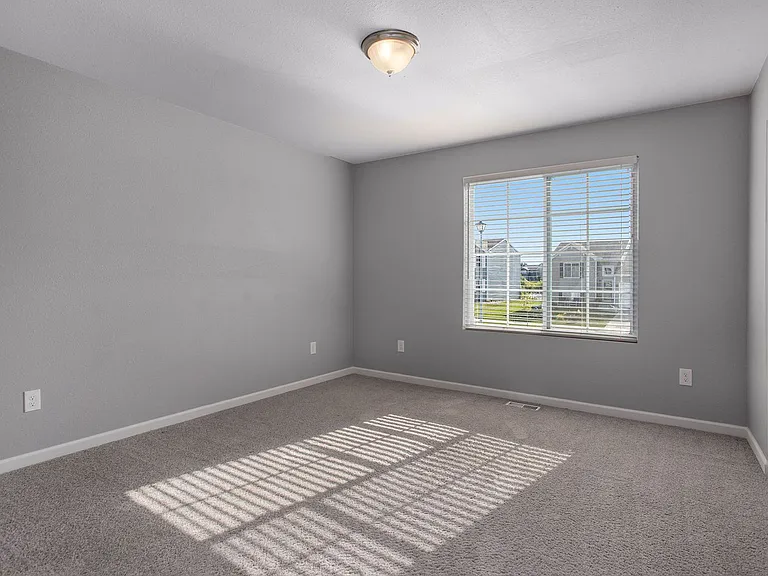 3054 Ivy Wood Cir — Photo 13