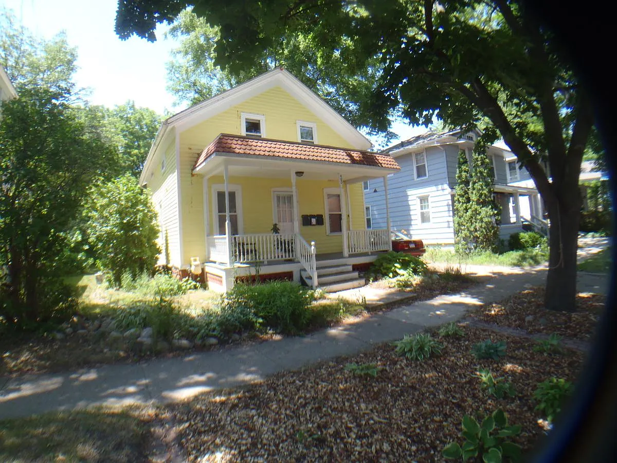 400 5th St photo 1