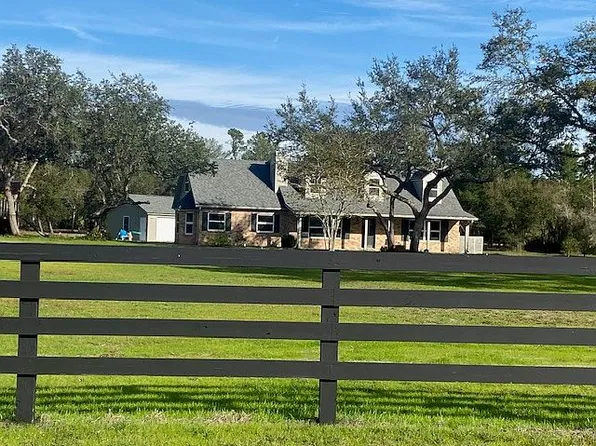 5832 Michelle Ln, Sanford, FL 32771
