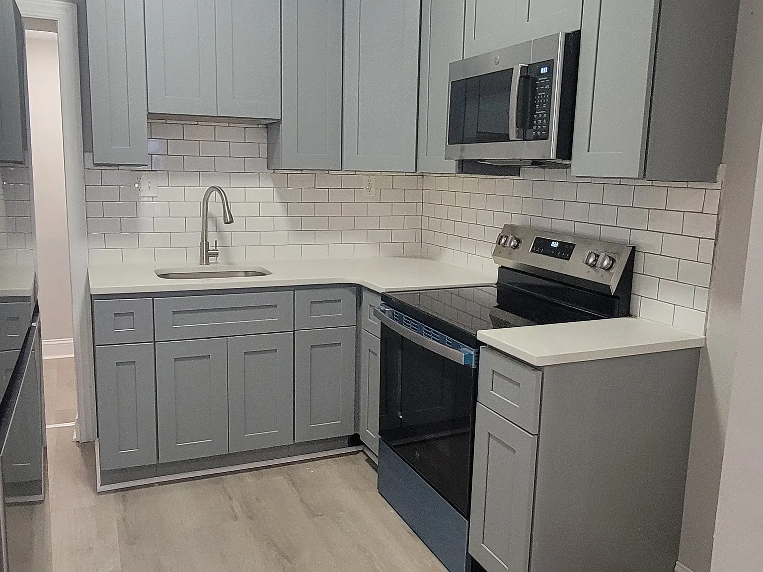 3 bed, 1016 sqft, $1,325 — Photo 3