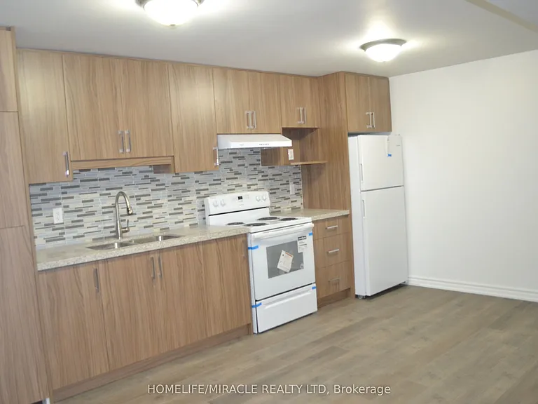 43 Norman Ross Dr #BASEMENT — Photo 5