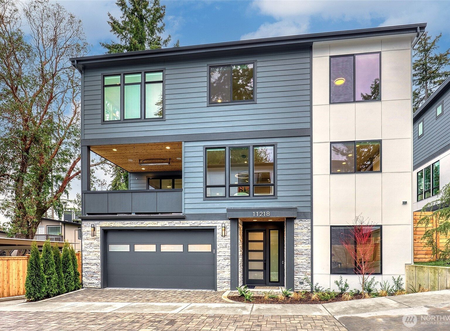 11218 NE 67th Street, Kirkland, WA 98033 | Zillow