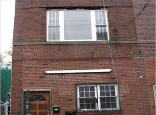 19406 99th Ave, Hollis, NY 11423
