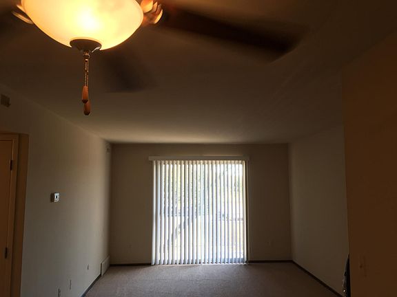 5th image of 695 Kirts Blvd APT 205