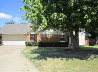 4721 Persimmon Ct, Norman, OK 73072