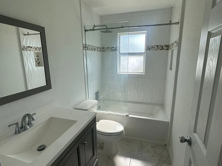 27157 Edenbridge Ct — Photo 26