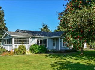 30 Golden Fields Ln, Sequim, WA 98382