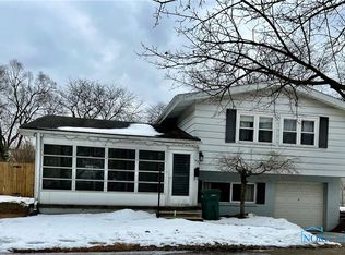 43 Roland Ct, Rossford, OH 43460