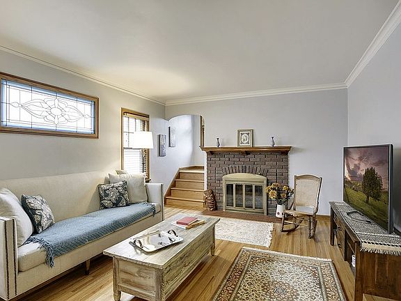 3rd image of 2164 Juliet Ave