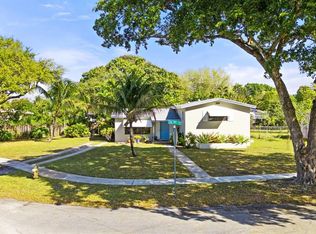 6481 SW 26th Ct, Miramar, FL 33023