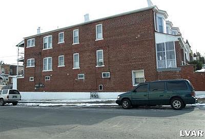 2nd image of 849-853 N 5th St