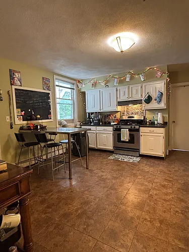 19 Morse St Photo 1