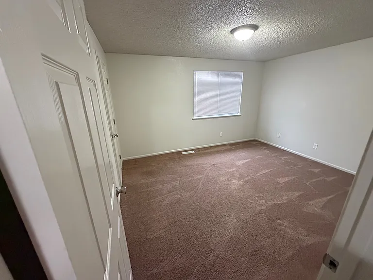749 Spring St — Photo 10