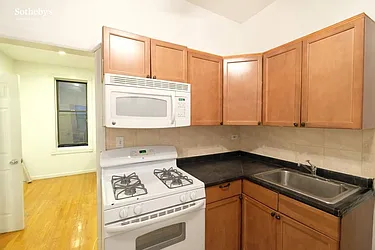 Rented by Sotheby's International Realty