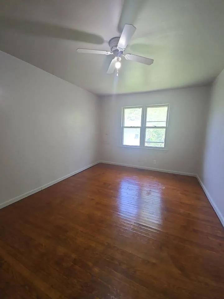 706 South State Fair Boulevard - 706 — Photo 4