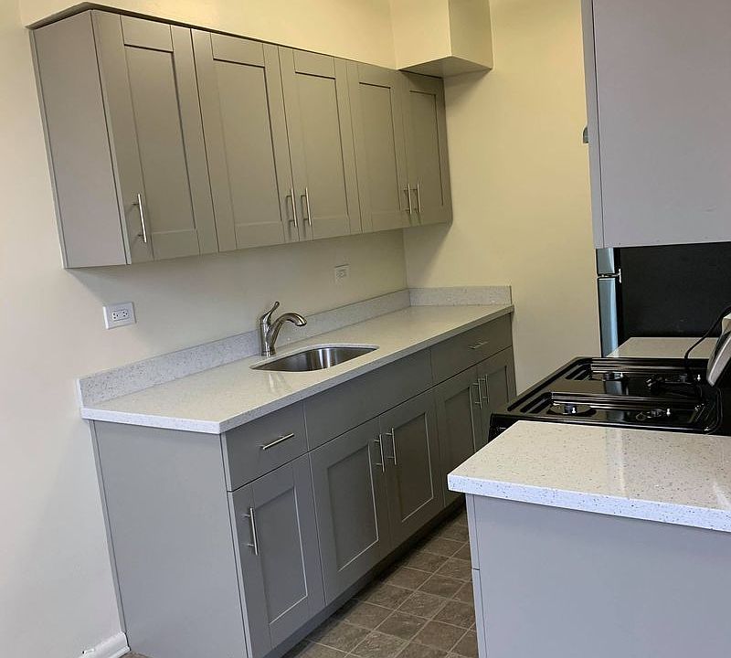 2nd image of 2021 84th St APT 5A