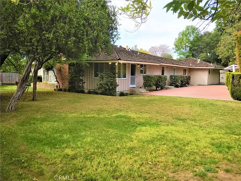 1205 Sierra Madre Blvd — Photo 20