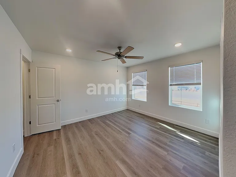 10028 Atchinson Ct — Photo 9