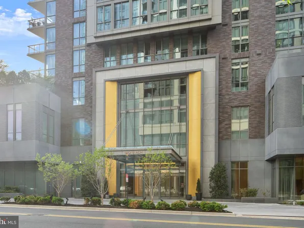 7887 Jones Branch Dr Unit 1503, McLean, VA 22102