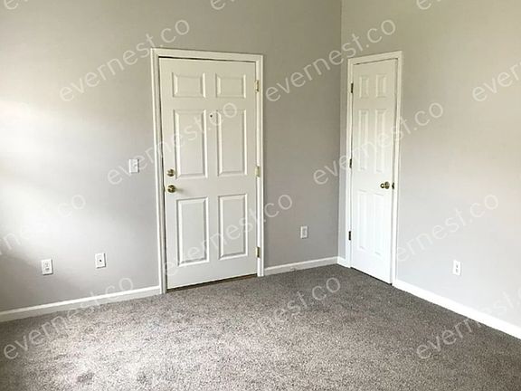 5th image of 1731 W 53rd Pl Unit 8