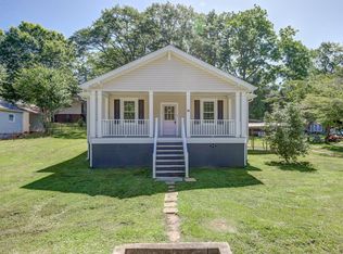 14 Mellon St, Slater, SC 29683