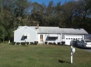 15 Timberlane Rd, New Bedford, MA 02745