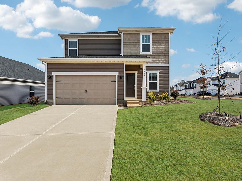 Welcome to the Alexander floorplan at a Meritage Home community in Charlotte, NC.