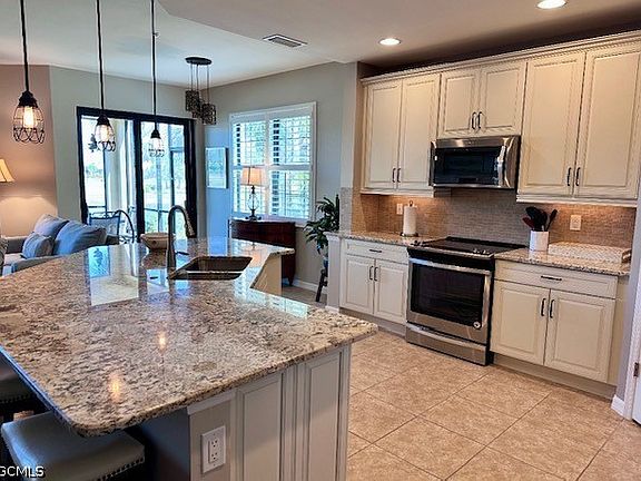4th image of 10470 Casella Way APT 102