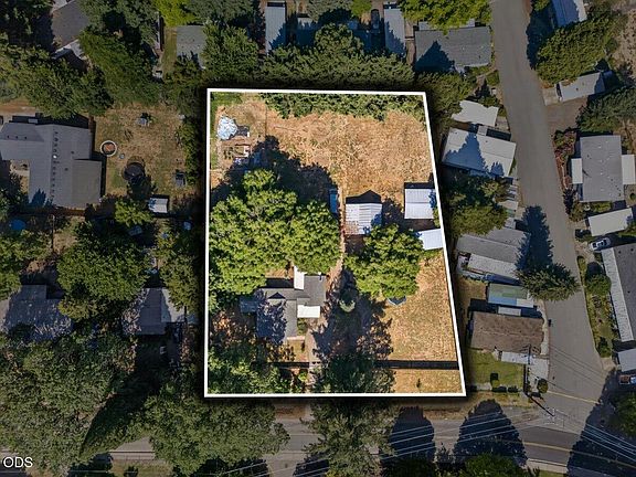 3rd image of 295 W Evans Creek Rd