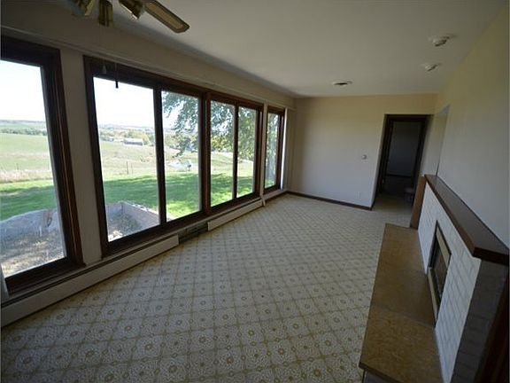 3rd image of 6021 170th St