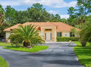 1560 Wilson Blvd N, Naples, FL 34120