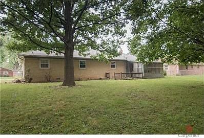 3rd image of 7638 Walton Dr