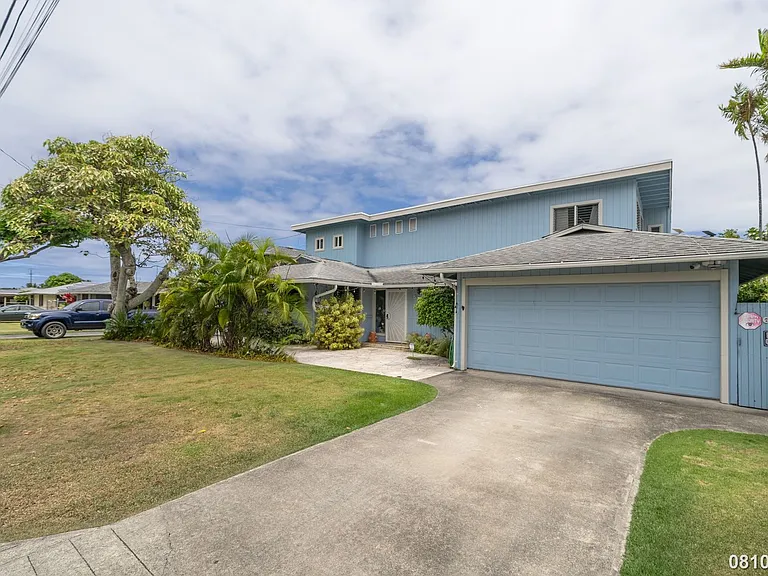 611 Kaiemi St — Photo 1