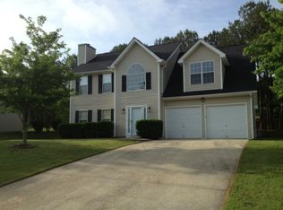 6560 Manor Creek Dr, Douglasville, GA