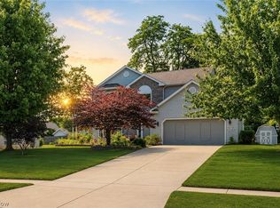 4206 Arlington Dr, Brunswick, OH 44212