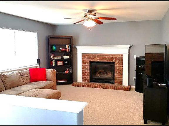 5th image of 7404 S Memphis St