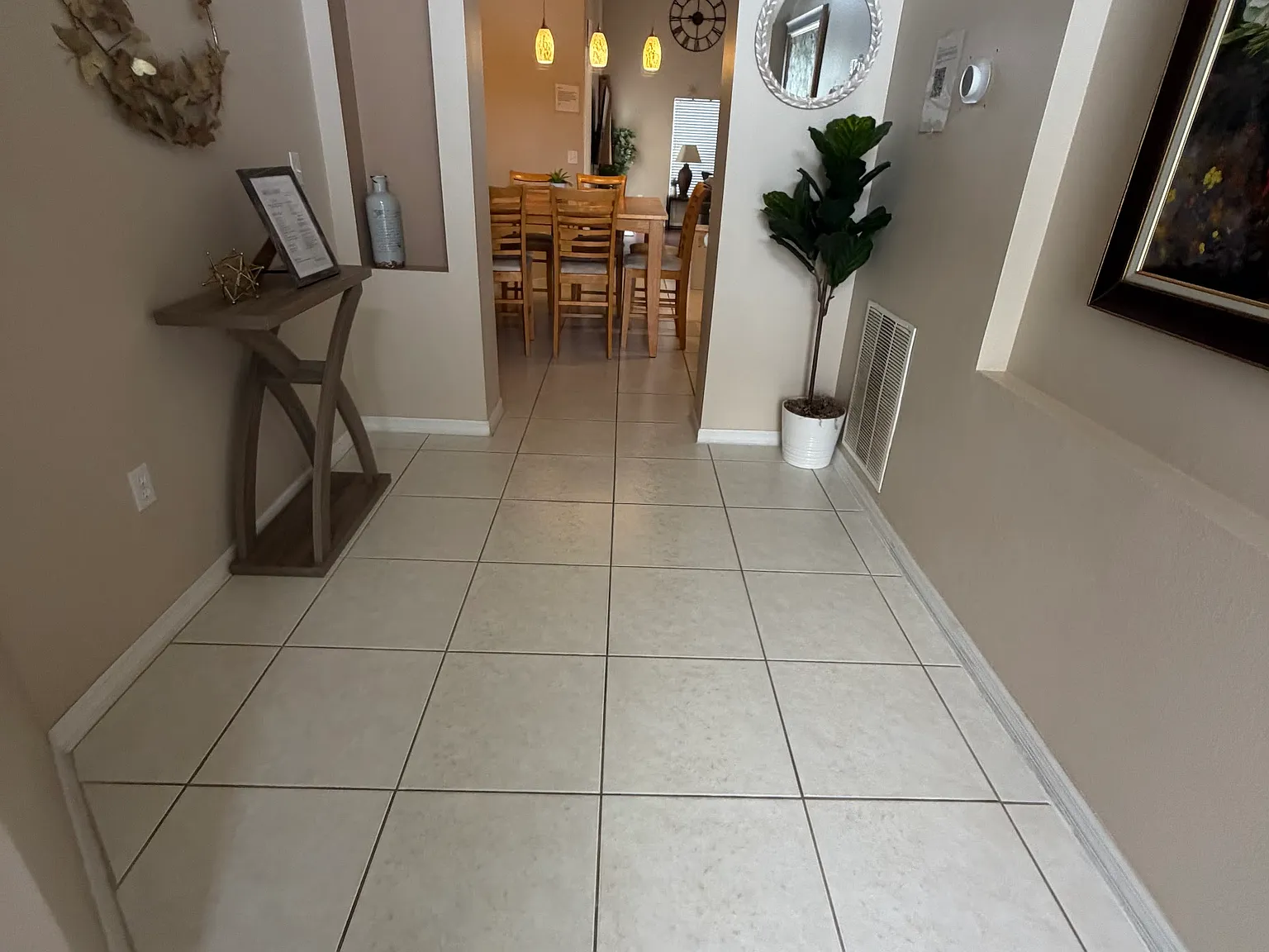 4 bed, 1662 sqft, $3,099 — Photo 3