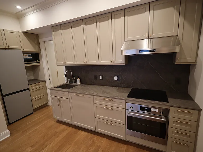 463 Jersey Ave #1 — Photo 4
