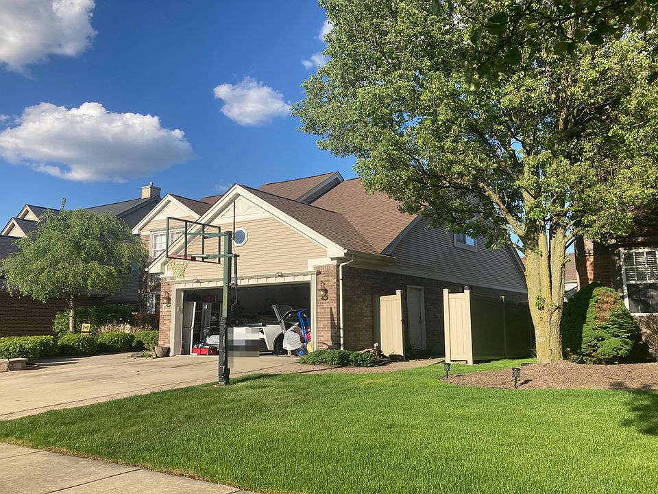 2nd image of 16831 Aspen Way