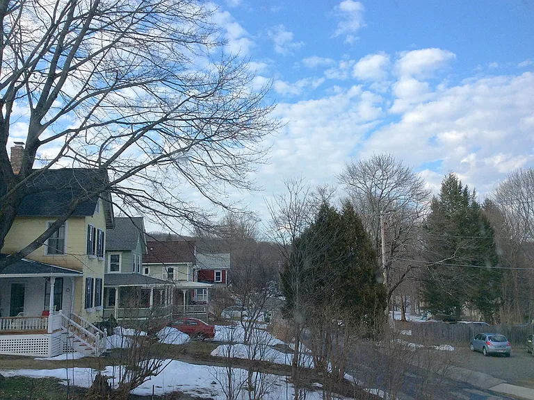 Pleasant neighborhood