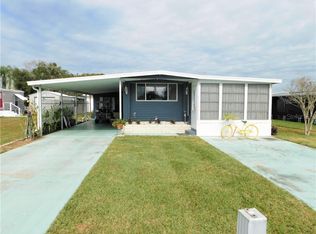 36527 Lakewood Dr, Zephyrhills, FL 33542