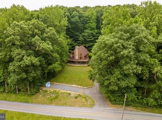 2528 Conestoga Creek Rd, Morgantown, PA 19543