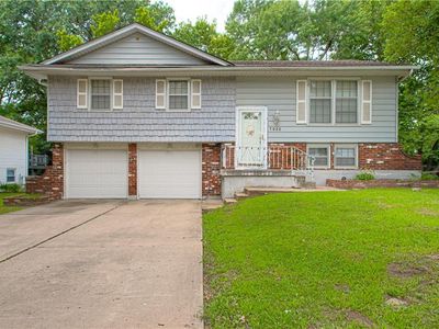7632 NW Milrey Dr, Kansas City, MO, 64152