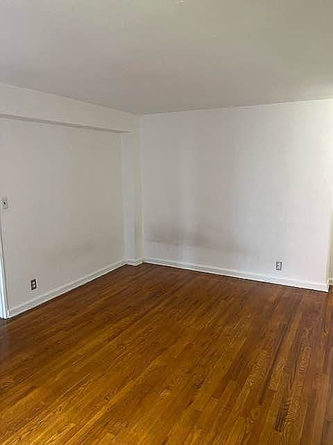 1 Chester Ct APT 4F, Brooklyn, NY 11225 | Zillow