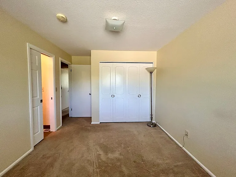 7830 Durham Way — Photo 12